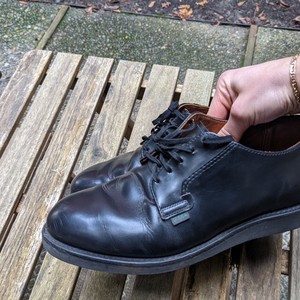 POSTMAN OXFORD (SIZE 9) IN BLACK CHAPARRAL LEATHER